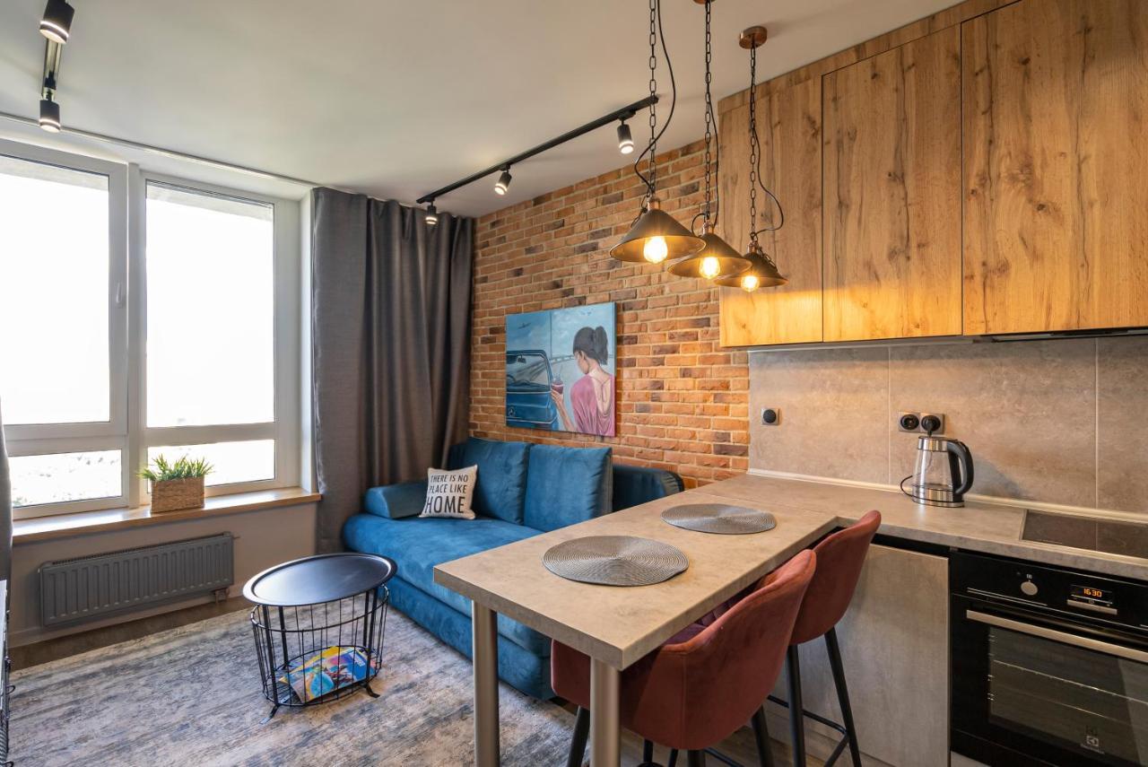 Slavutich Ecoloft Studios Киев Экстерьер фото