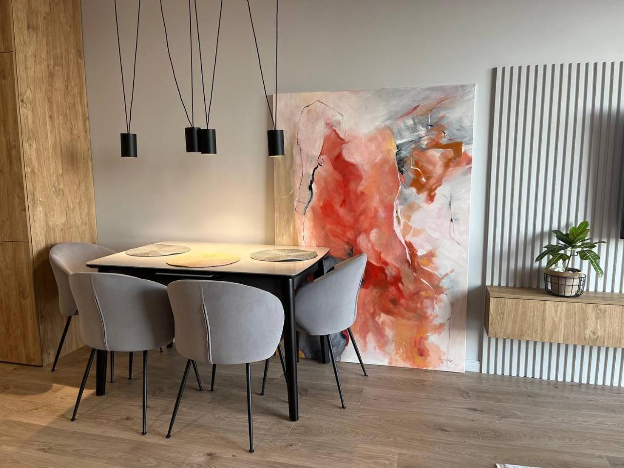 Slavutich Ecoloft Studios Киев Экстерьер фото