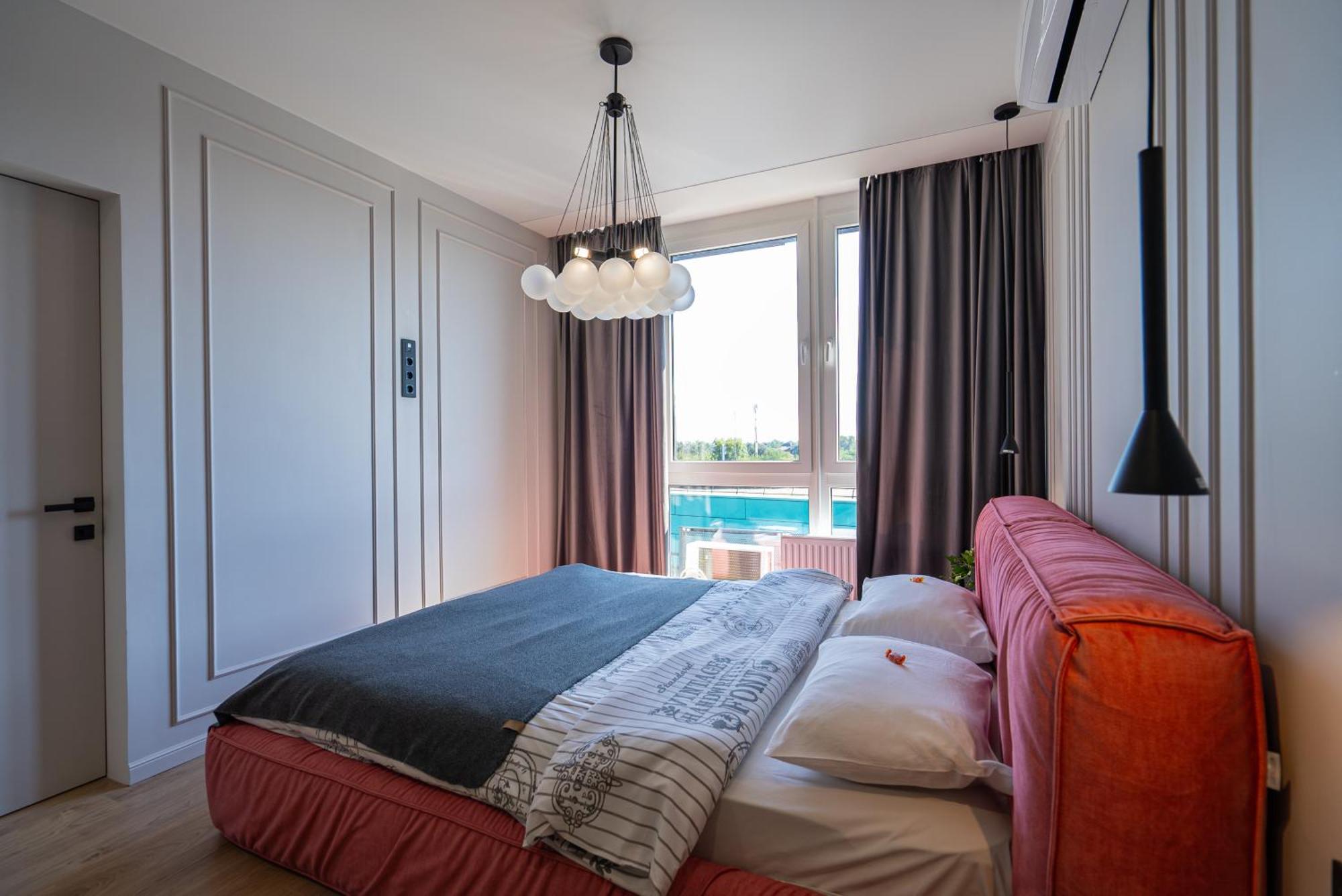 Slavutich Ecoloft Studios Киев Экстерьер фото