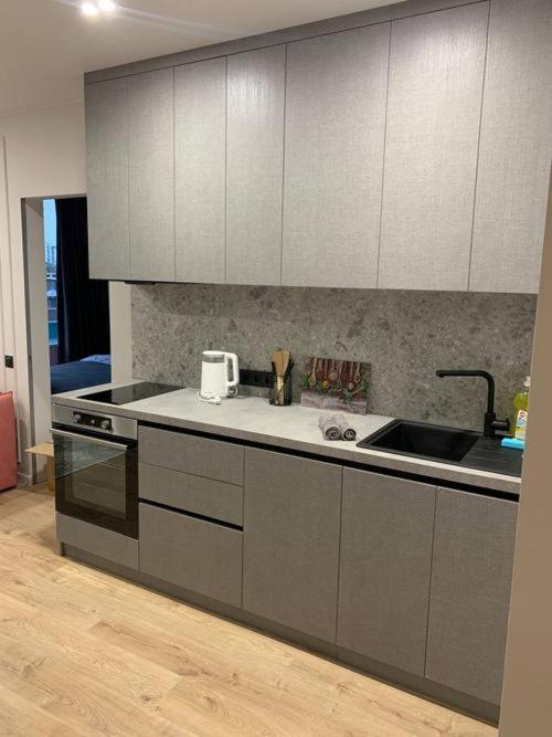 Slavutich Ecoloft Studios Киев Экстерьер фото